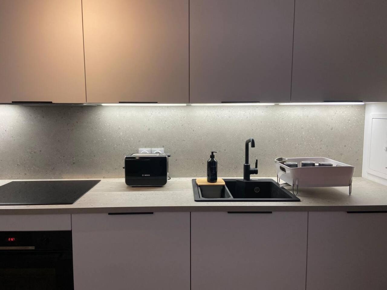Disneyland Minimalist Lifestyle - 5 Pax Διαμέρισμα Σερί Εξωτερικό φωτογραφία
